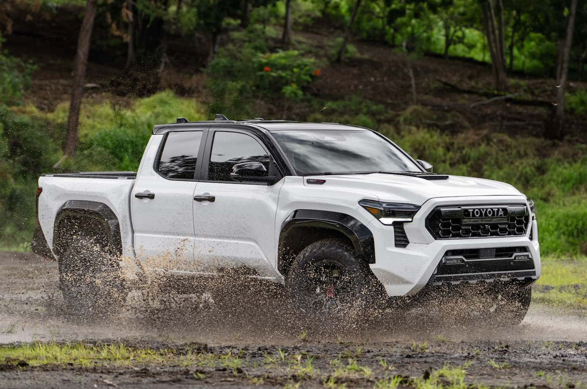 Toyota Tacoma side profile